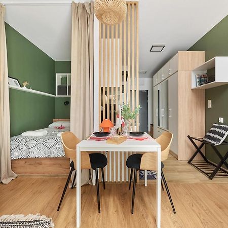 City Panorama Studio Apartments Jaworska 4 By Noclegi Renters Wroclaw Exterior photo