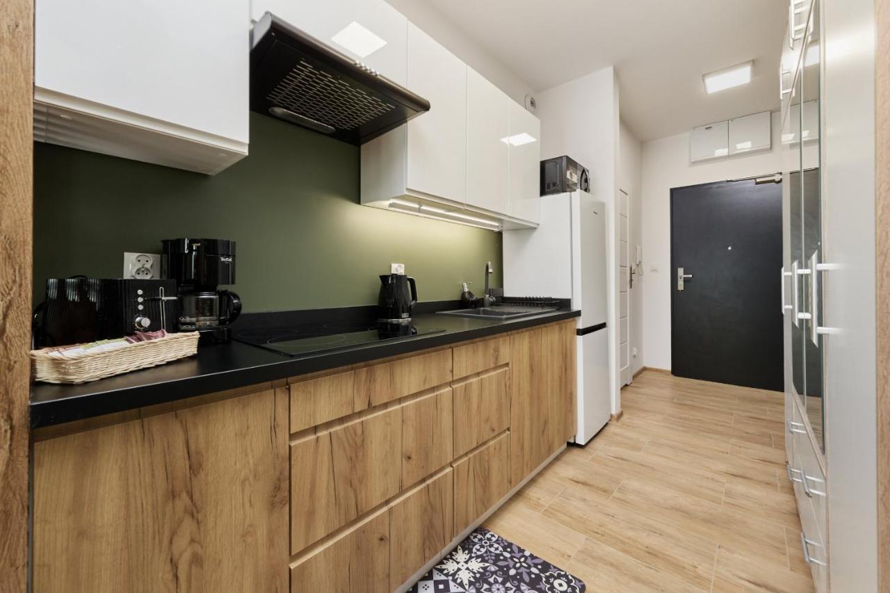 City Panorama Studio Apartments Jaworska 4 By Noclegi Renters Wroclaw Exterior photo